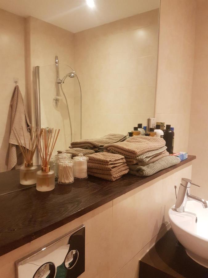 London City View Apartment, Short Walk To Tower Bridge, Free Parking Exterior foto